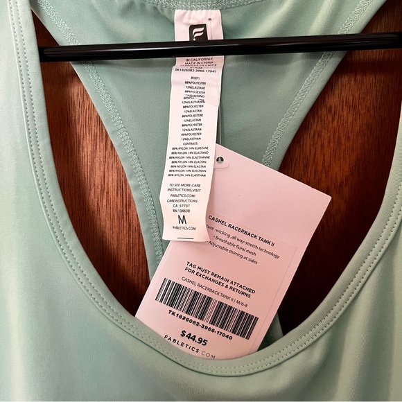 NWT Fabletics Cashel Racerback Tank II - Picture 3 of 8